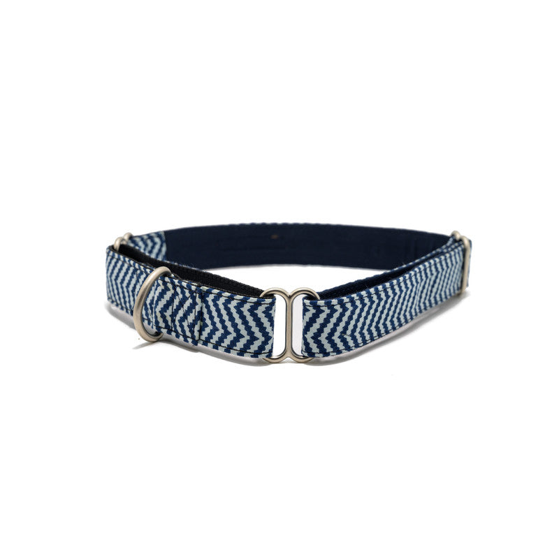 Blue ZigZag Martingale Collar